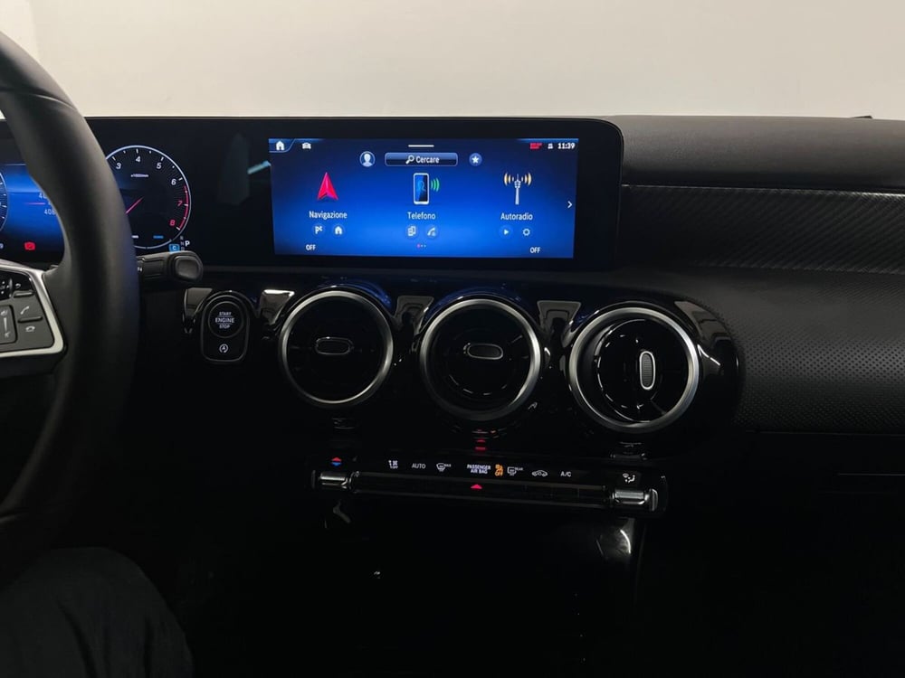 Mercedes-Benz Classe A usata a Milano (14)