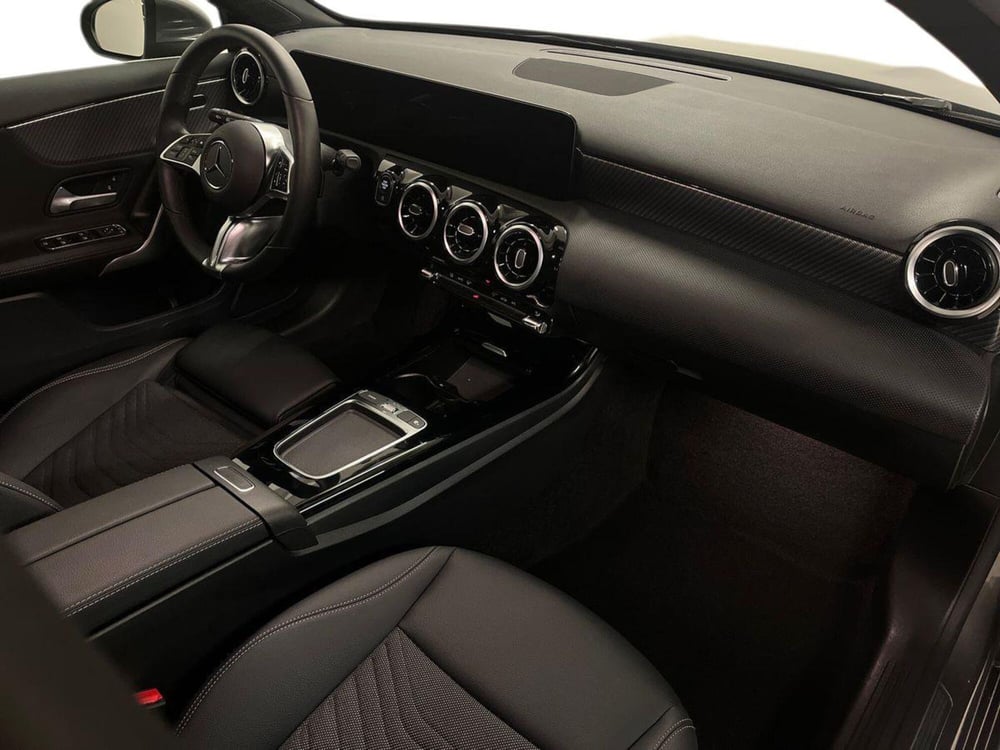 Mercedes-Benz Classe A usata a Milano (15)