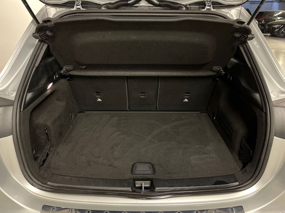 Mercedes-Benz GLA SUV usata a Milano (8)
