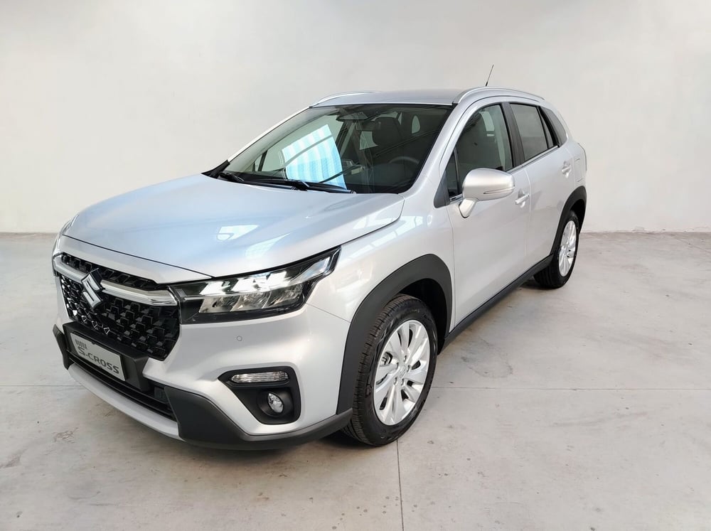 Suzuki S-Cross nuova a Rovigo (4)