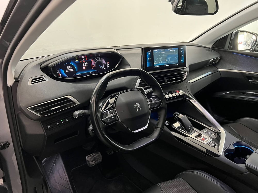 Peugeot 3008 usata a Bari (15)