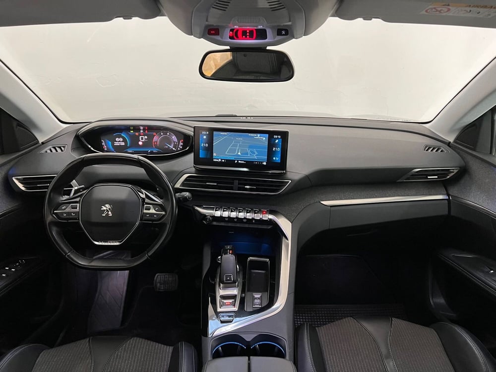 Peugeot 3008 usata a Bari (19)