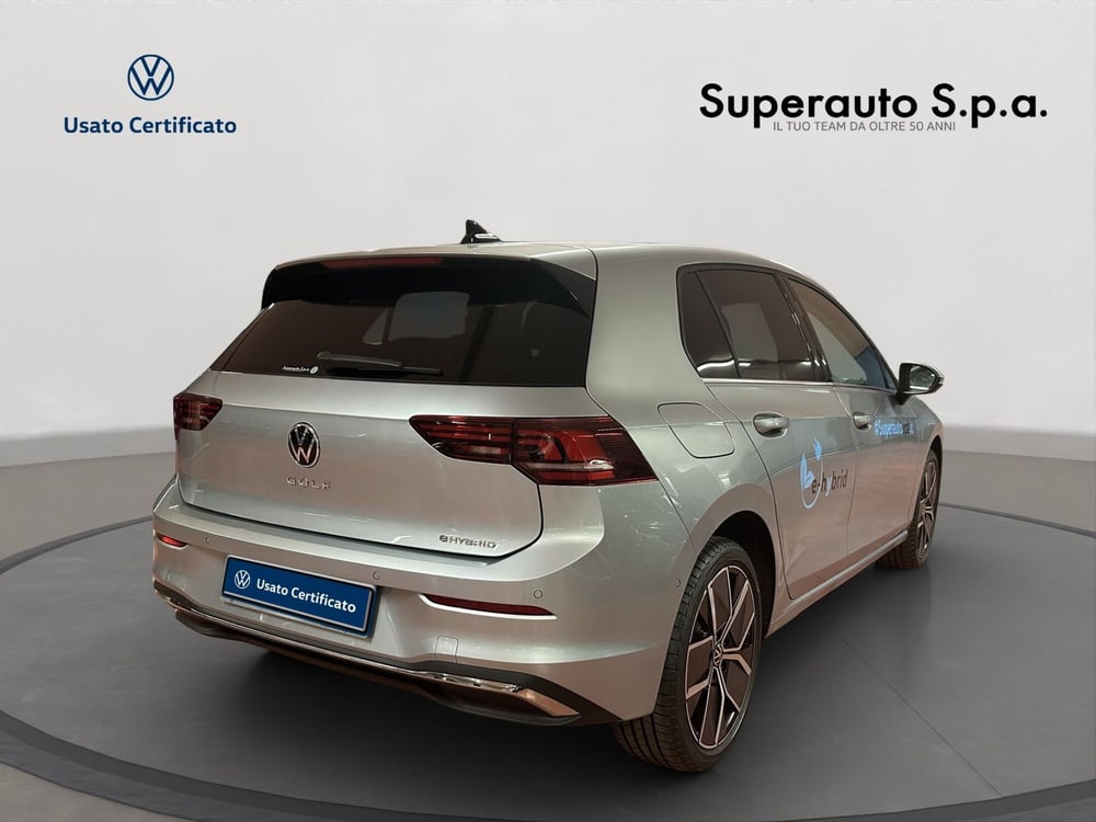 Volkswagen Golf nuova a Padova (5)