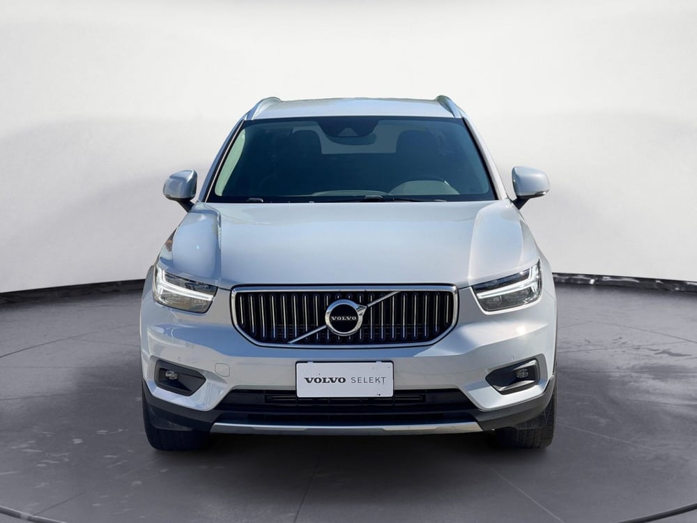 Volvo XC40 usata a Como (2)