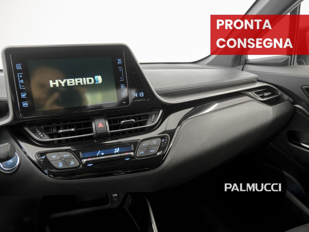Toyota Toyota C-HR usata a Prato (13)