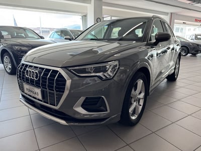 Audi Q3 35 TDI quattro S tronic Business Advanced del 2021 usata a Messina