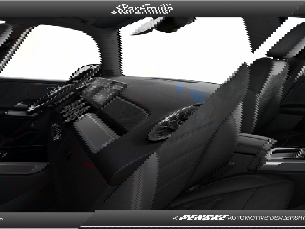 Mercedes-Benz GLB nuova a Bologna (10)