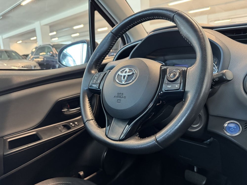 Toyota Yaris usata a Messina (14)