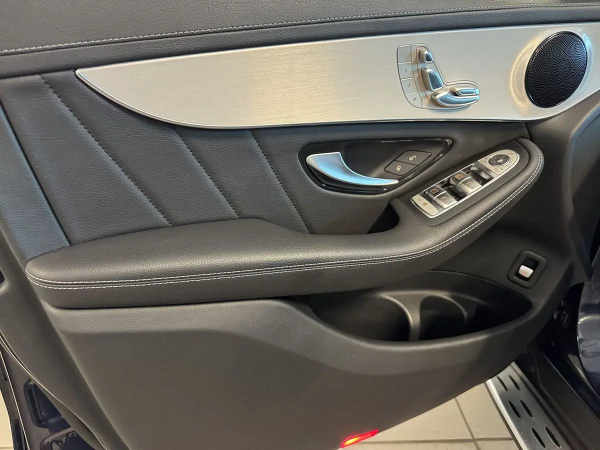 Mercedes-Benz GLC Coupé usata a Messina (6)