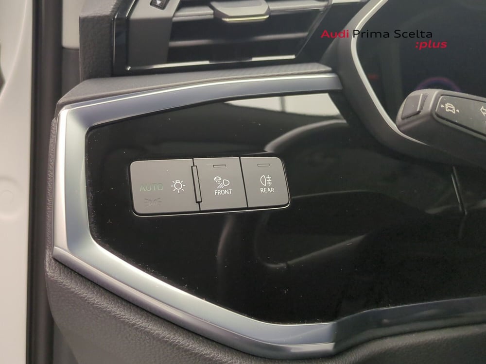 Audi Q3 usata a Avellino (17)