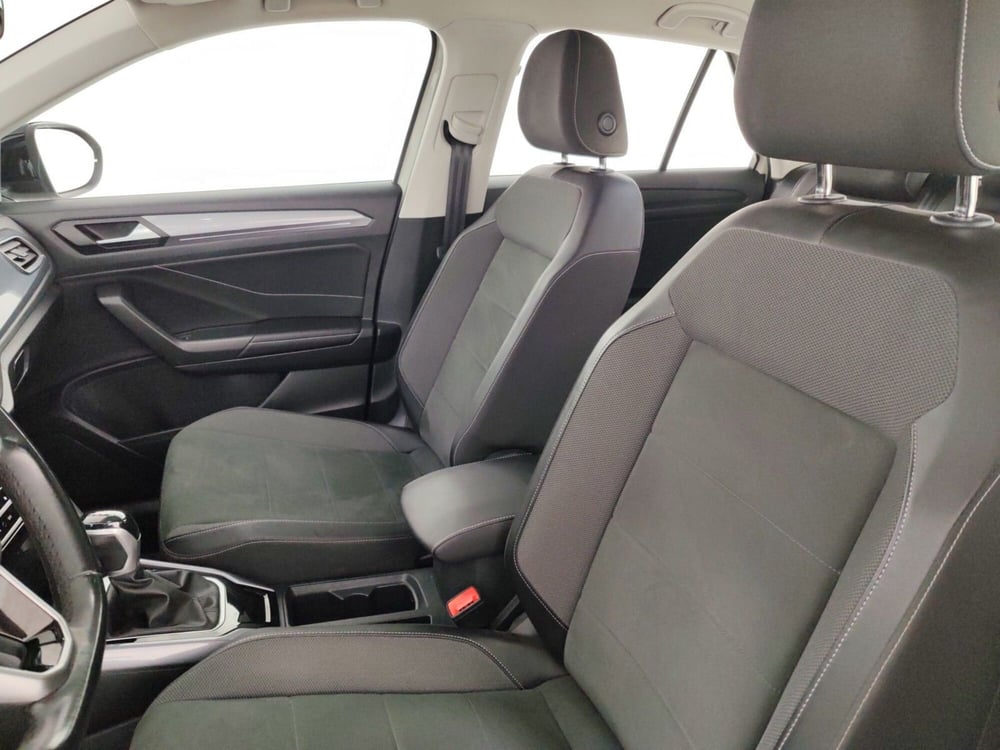 Volkswagen T-Roc usata a Massa-Carrara (9)