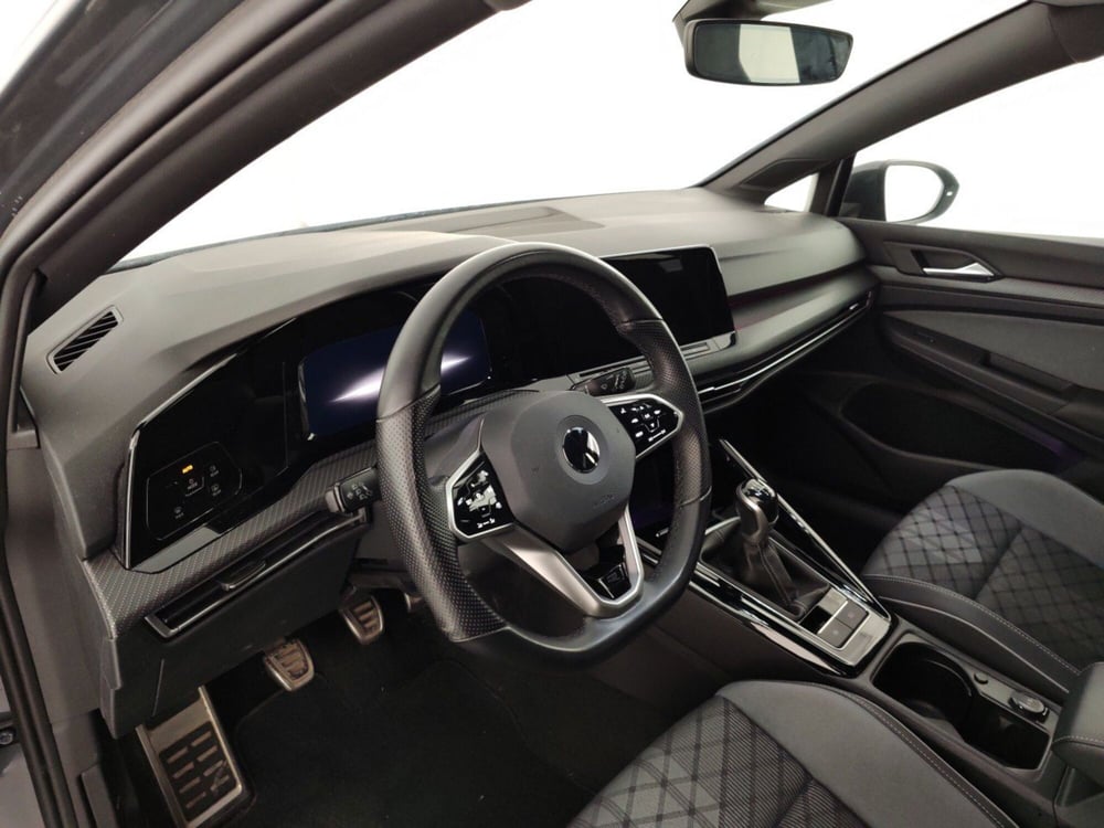 Volkswagen Golf usata a Massa-Carrara (8)