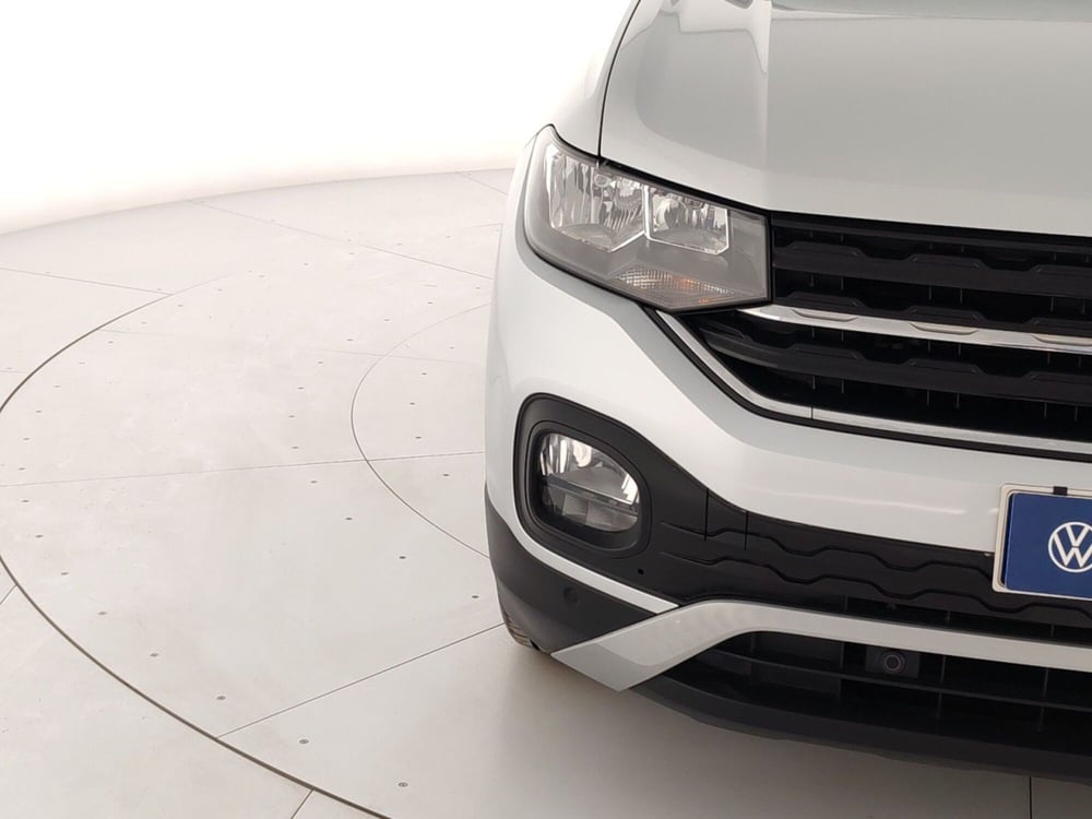 Volkswagen T-Cross usata a Massa-Carrara (5)