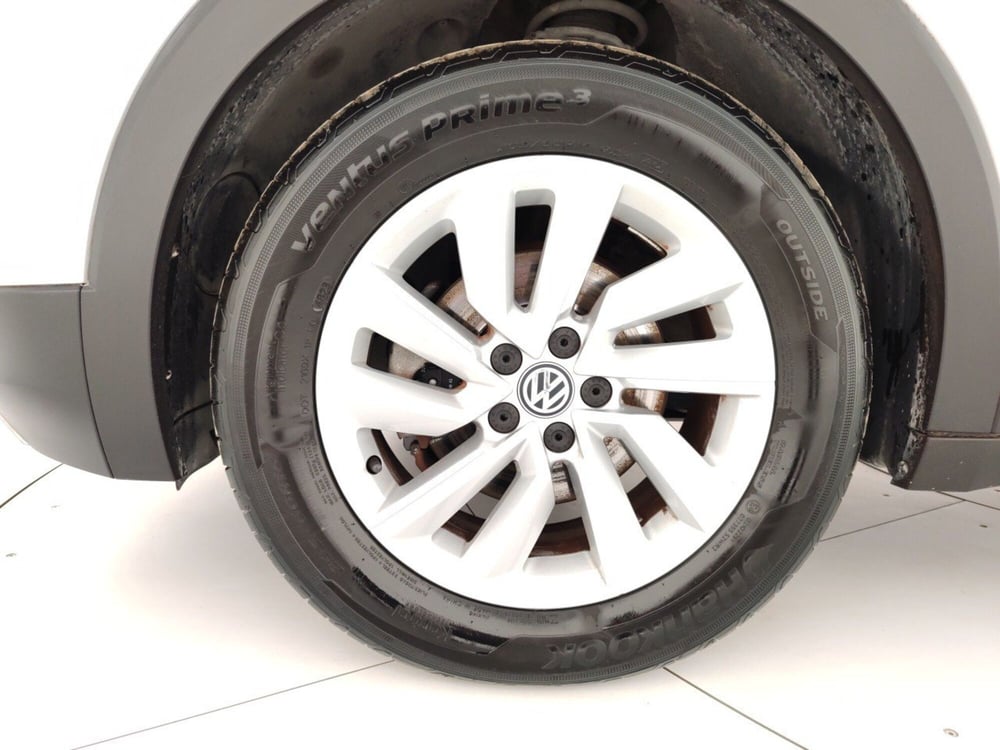 Volkswagen T-Cross usata a Massa-Carrara (6)