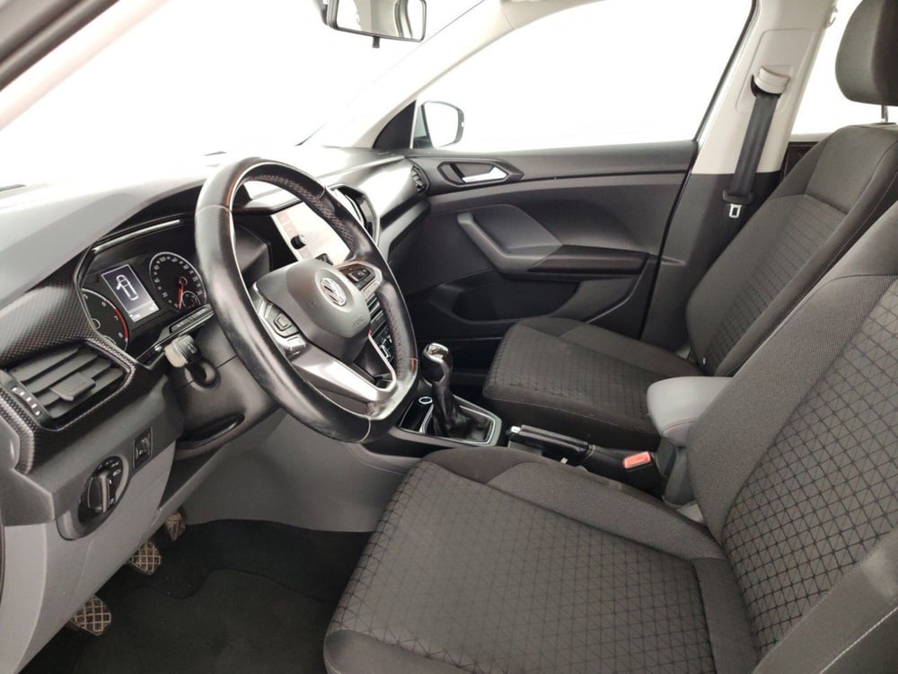 Volkswagen T-Cross usata a Massa-Carrara (7)