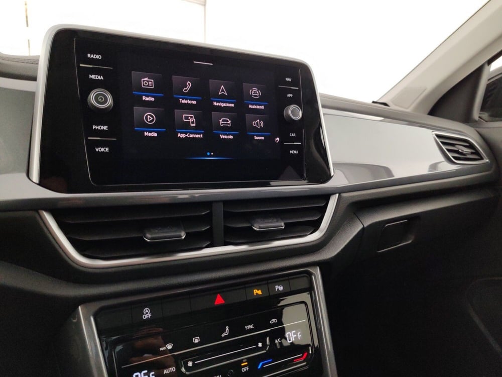 Volkswagen T-Cross usata a Massa-Carrara (12)