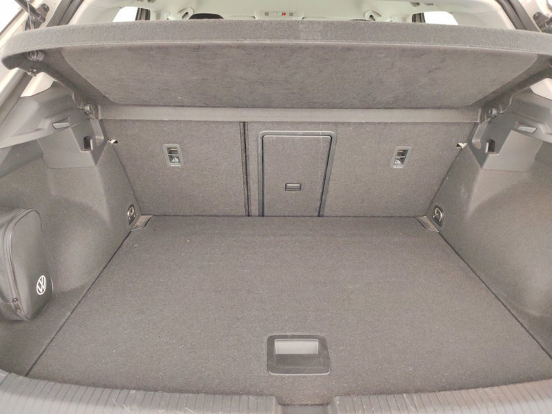 Volkswagen T-Roc usata a Massa-Carrara (16)