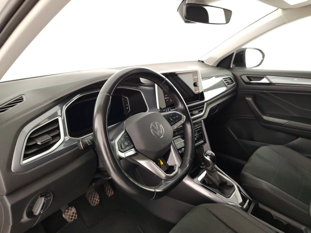 Volkswagen T-Cross usata a Massa-Carrara (8)