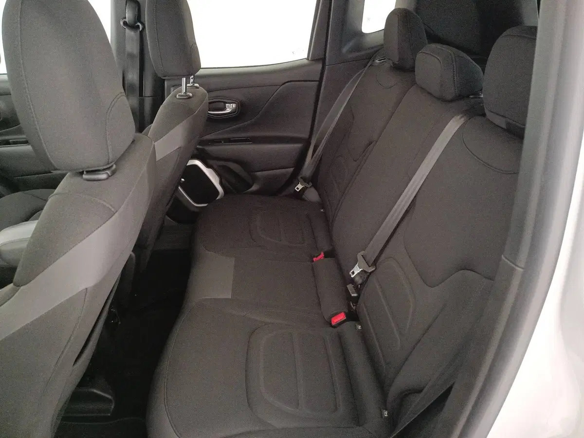 Jeep Renegade usata a Treviso (13)