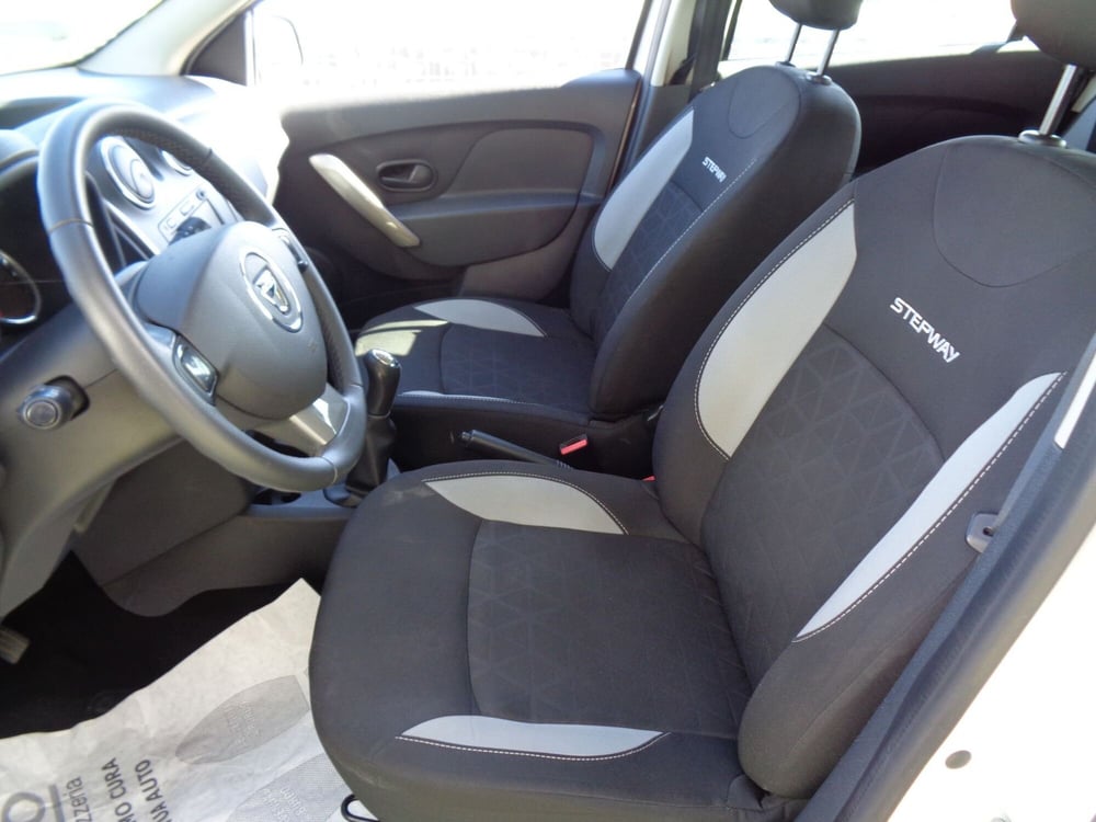 Dacia Sandero usata a Belluno (8)
