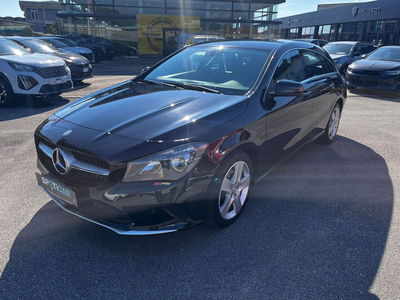 Mercedes-Benz CLA Shooting Brake 180 d Automatic Sport del 2017 usata a Lucca