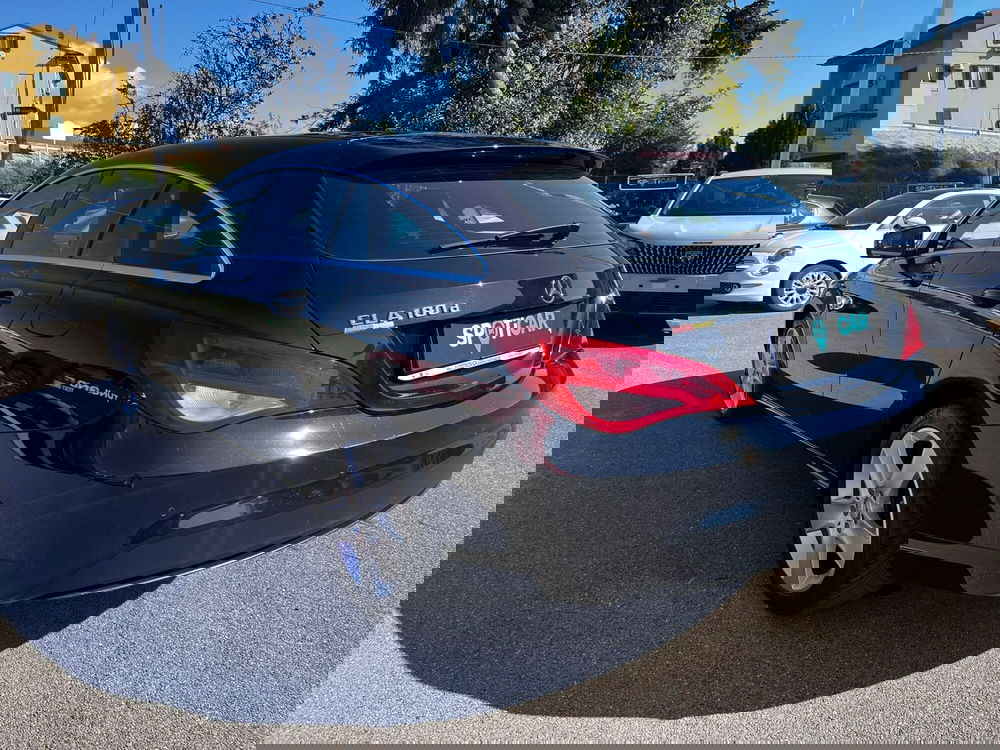 Mercedes-Benz CLA Shooting Brake usata a Lucca (4)