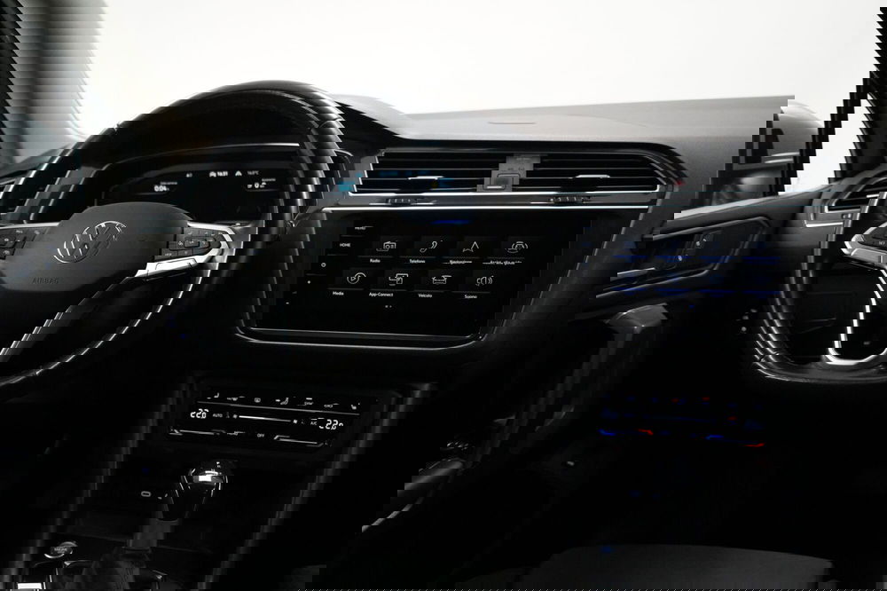 Volkswagen Tiguan usata a Varese (14)