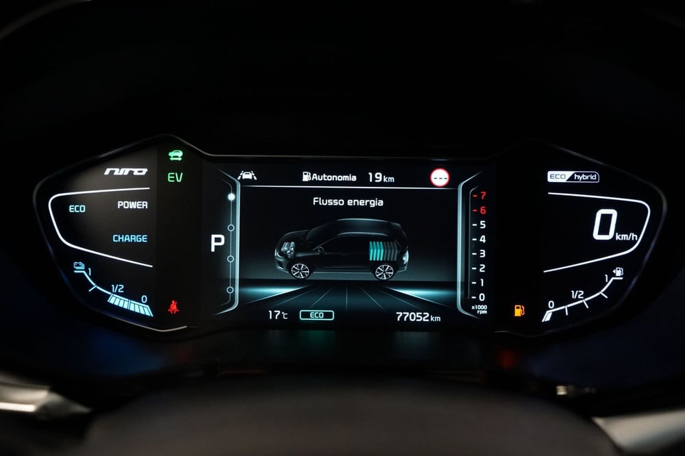 Kia Niro usata a Varese (10)