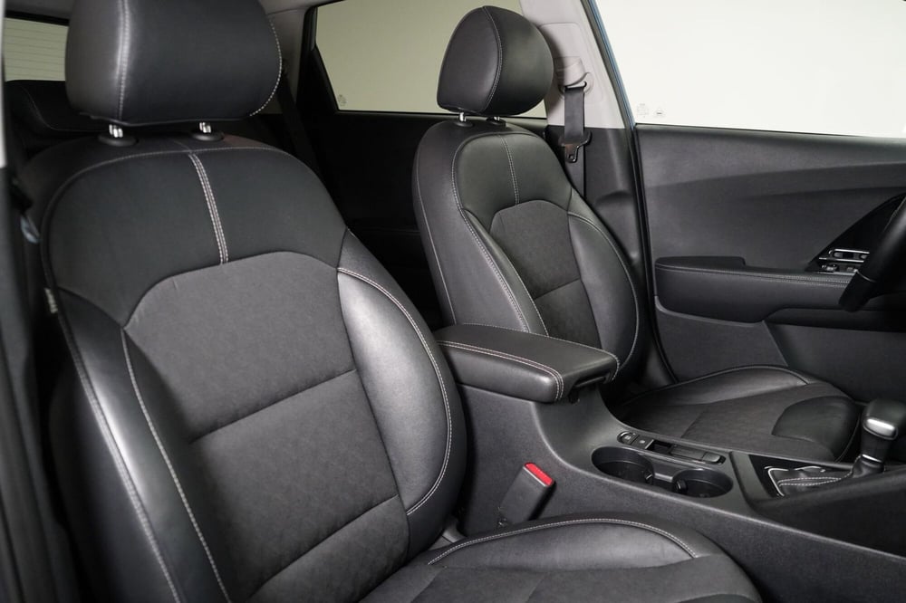 Kia Niro usata a Varese (11)