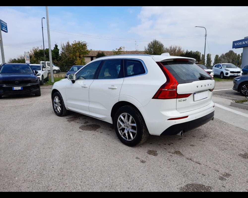Volvo XC60 usata a Ravenna (9)