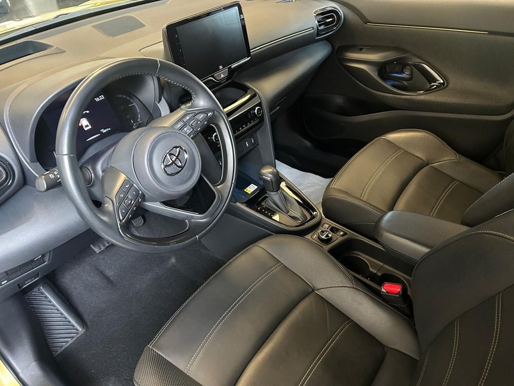 Toyota Yaris Cross usata a Bergamo (17)