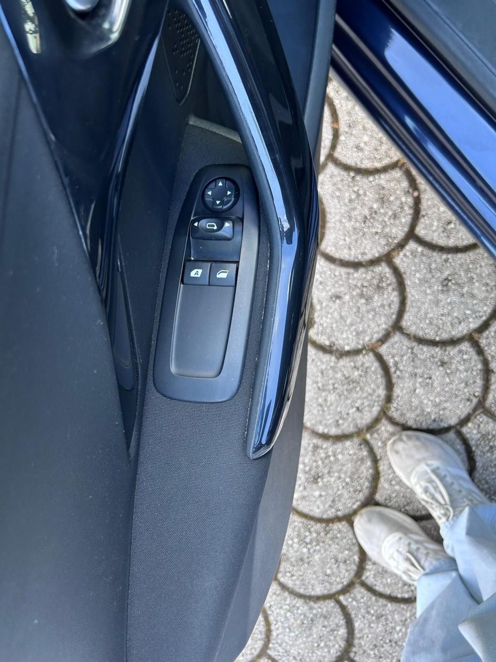 Peugeot 208 usata a Firenze (14)
