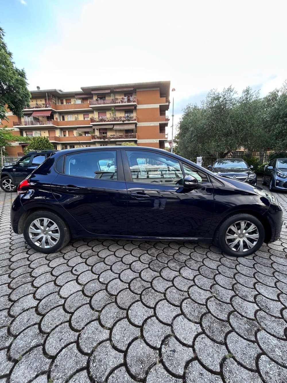 Peugeot 208 usata a Firenze (4)