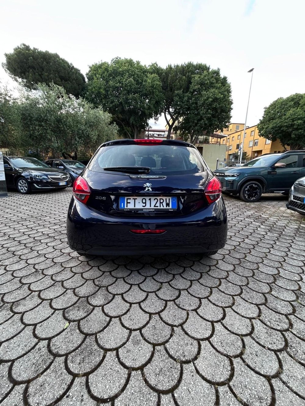 Peugeot 208 usata a Firenze (8)