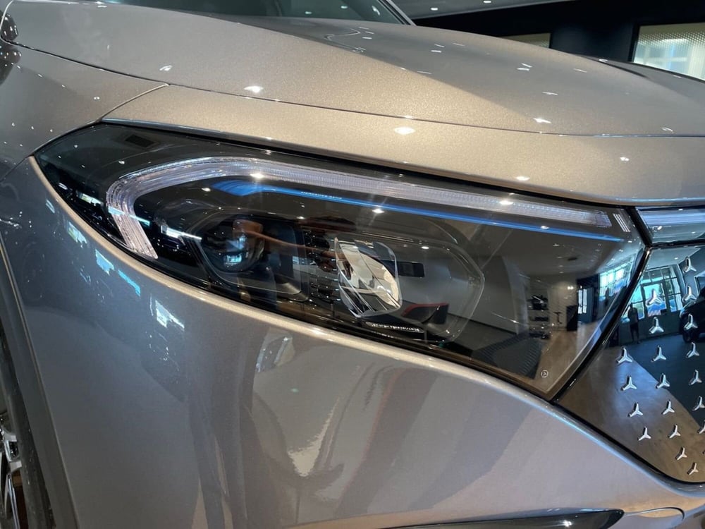 Mercedes-Benz EQB usata a Prato (7)