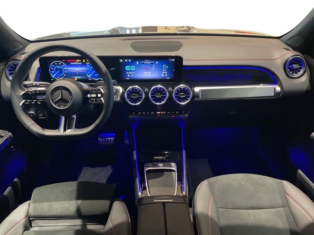 Mercedes-Benz EQB usata a Prato (9)
