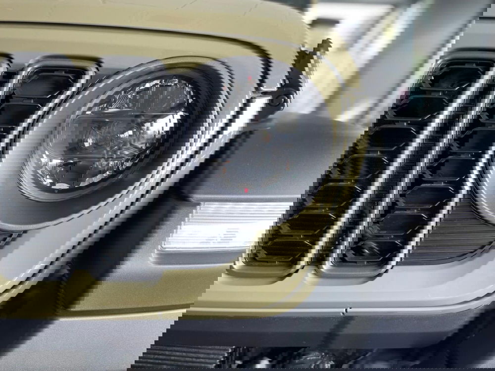 Jeep Wrangler Unlimited nuova a Ancona (9)