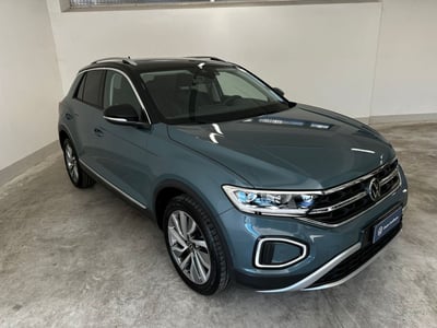 Volkswagen T-Roc 1.5 TSI ACT Style BlueMotion Technology del 2022 usata a Avezzano