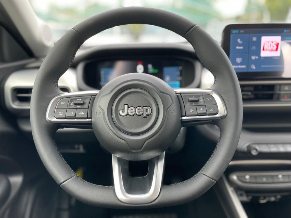 Jeep Avenger nuova a Ancona (14)