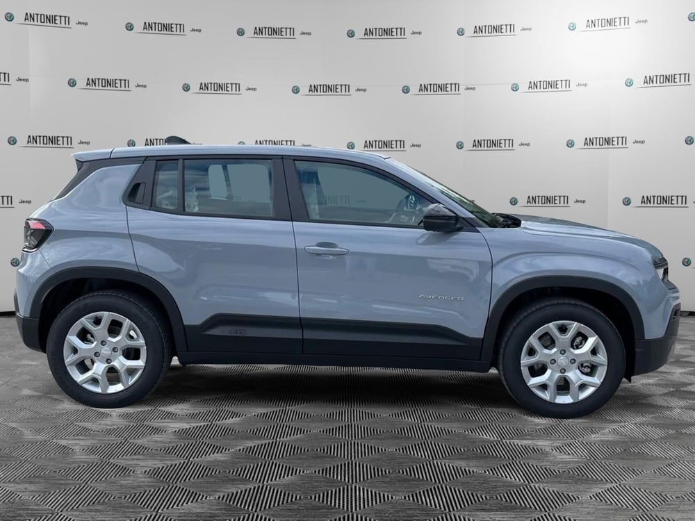 Jeep Avenger nuova a Ancona (4)