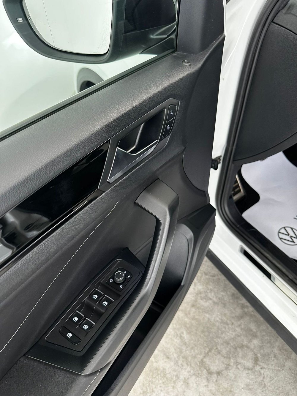 Volkswagen T-Roc usata a L'Aquila (10)