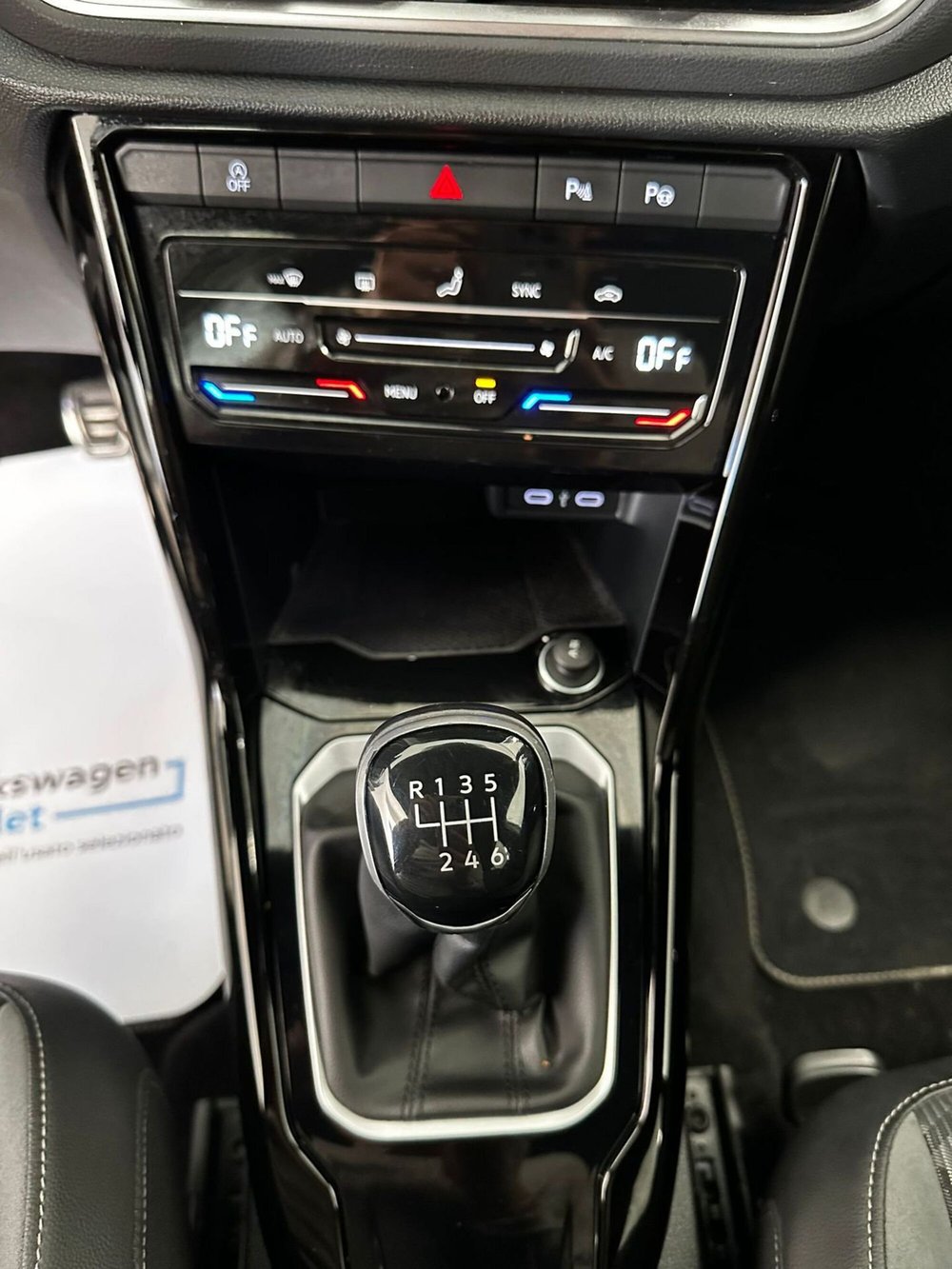 Volkswagen T-Roc usata a L'Aquila (18)