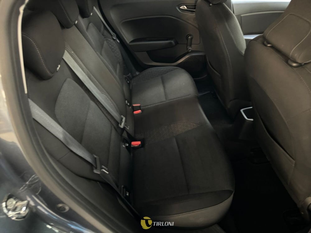 Renault Clio usata a Milano (12)