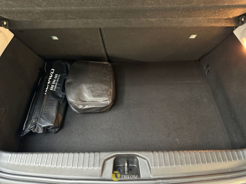 Renault Clio usata a Milano (18)