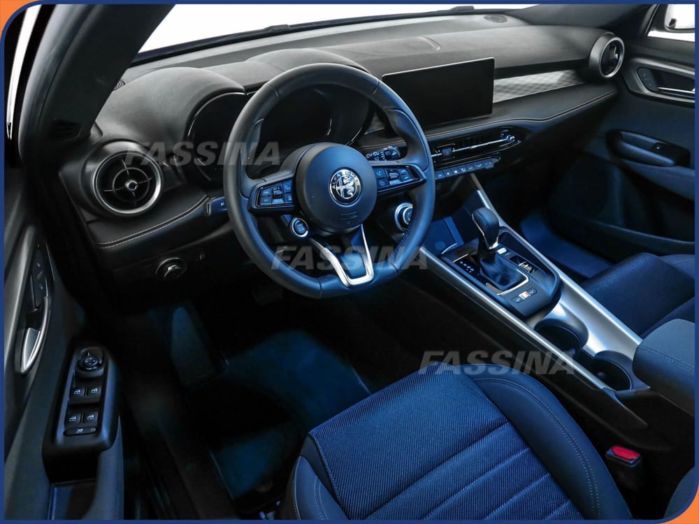 Alfa Romeo Tonale usata a Milano (9)