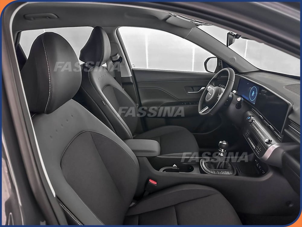 Hyundai Kona nuova a Milano (14)