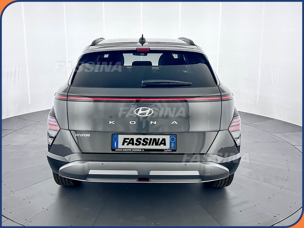 Hyundai Kona nuova a Milano (5)
