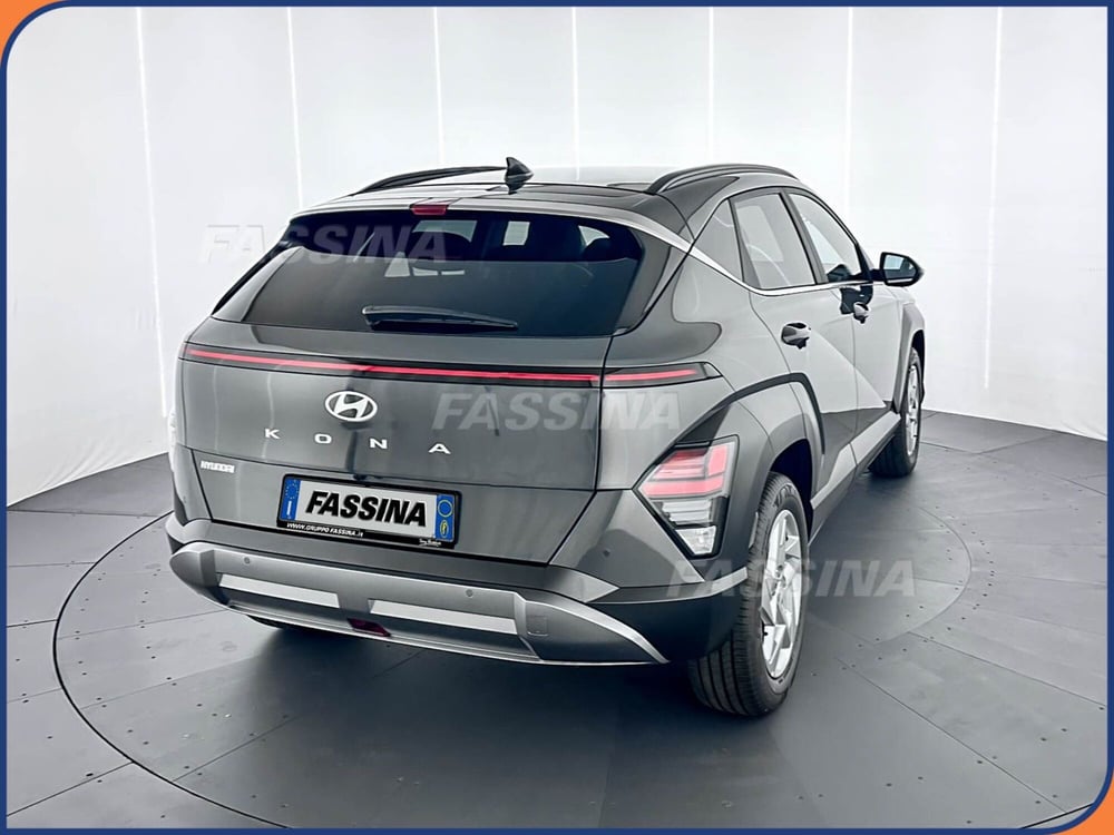 Hyundai Kona nuova a Milano (6)