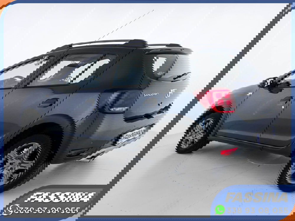 Dacia Sandero usata a Milano (4)