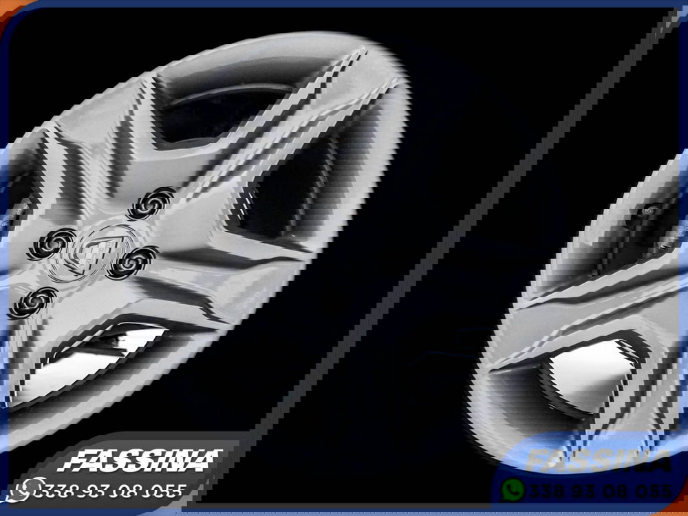 Dacia Sandero usata a Milano (7)